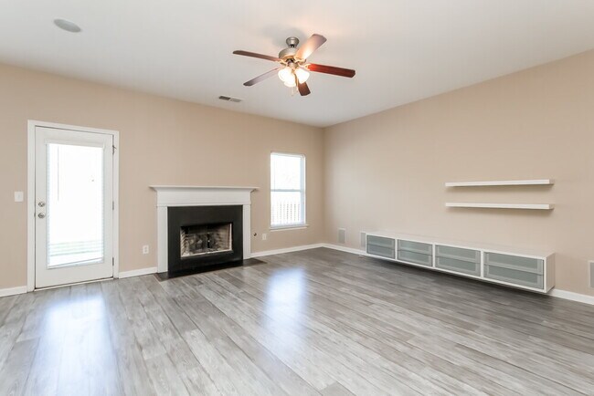 Building Photo - 4455 Ambassador Way