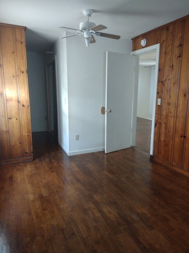 Foto del edificio - 604 Grover St