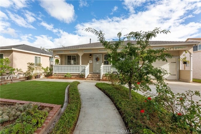 Photo - 5634 Oliva Ave (Lakewood, CA) House