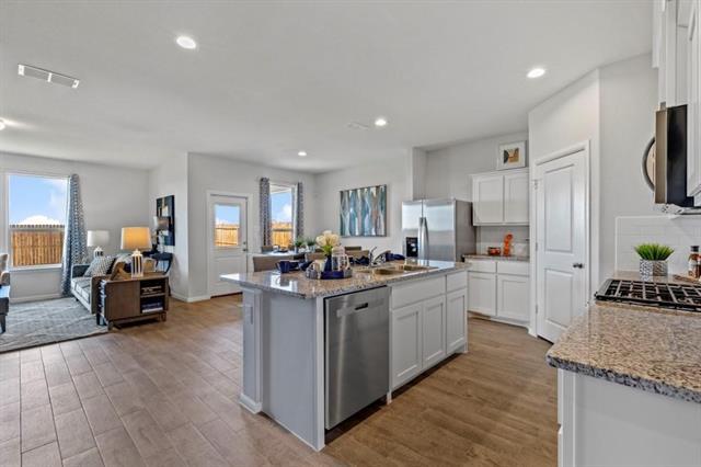 Foto del edificio - 8520 Little Acorn Dr