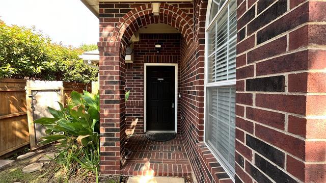 Building Photo - 4621 Tanque Dr