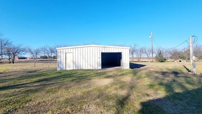 Building Photo - 3549 Co Rd 2134
