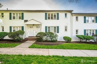 Building Photo - 29B Garfield Park