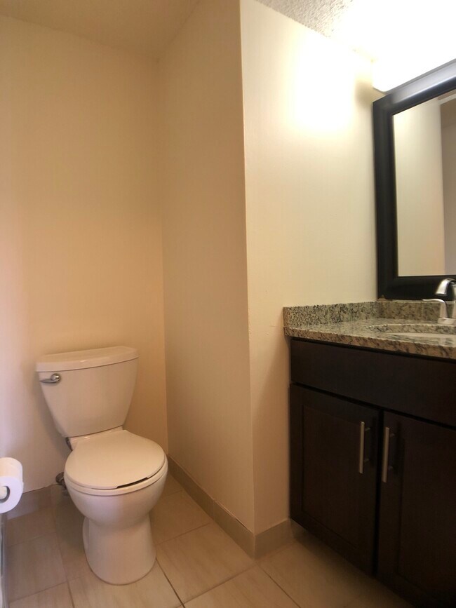 Foto del edificio - 152 N Beacon St