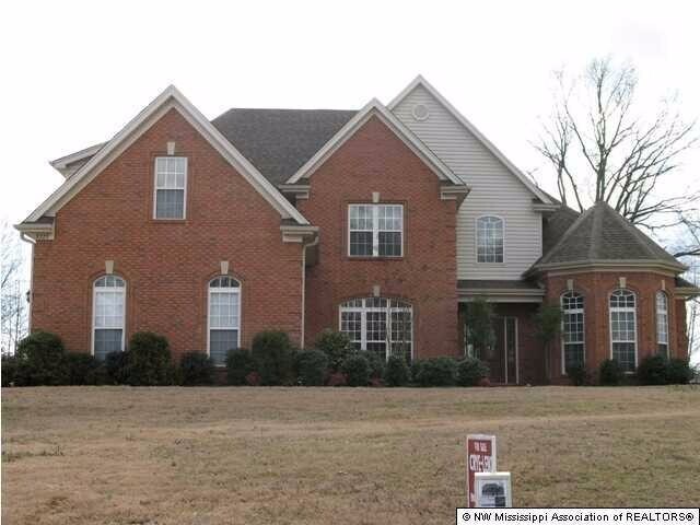 Olive Branch - 5 Bedrooms (or 4 Bedrooms & 1 - 29' x 12' Game Room), 3 Full Baths, 3 Car Garage ... - Olive Branch  - 5 Bedrooms (or 4 Bedrooms & 1 - 29' x 12' Game Room), 3 Full Baths, 3 Car Garage ...