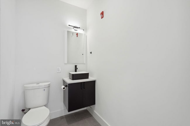 Building Photo - 528 W Berks St