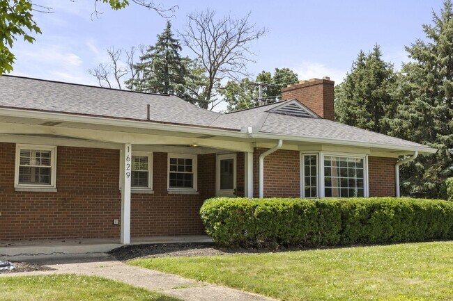 Foto del edificio - 1629 Arlington Ave