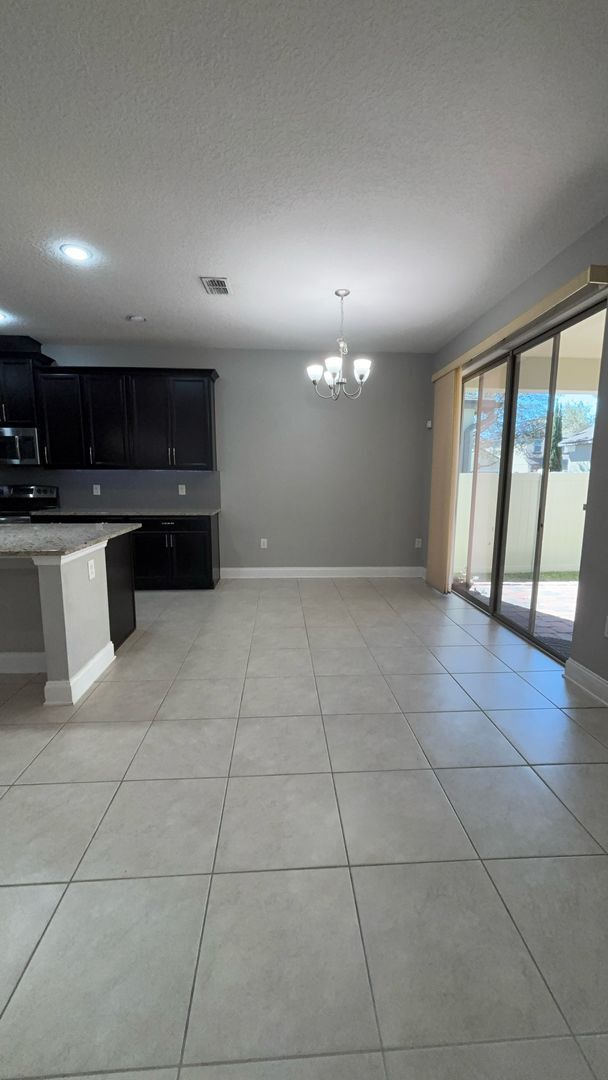 Building Photo - 5172 Appenine Loop E