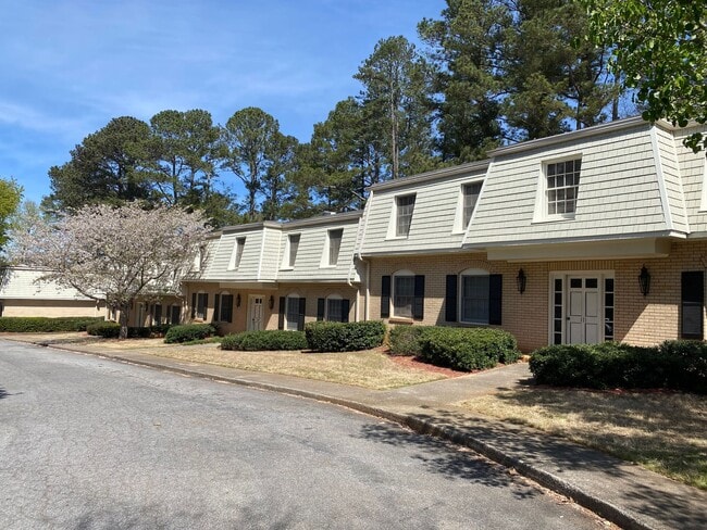 Building Photo - Georgetown Village Apartments