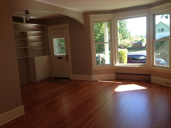 Entry into Living Room - 1710 Colby Ave