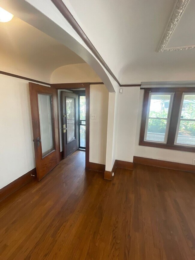 Foto del edificio - 3859-3861 N 24th Pl. (Duplex)