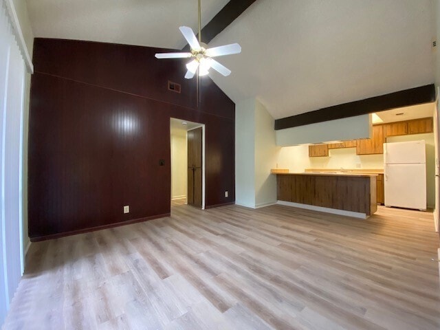 Building Photo - Charming and Well-Maintained 3-Bedroom, 2-...