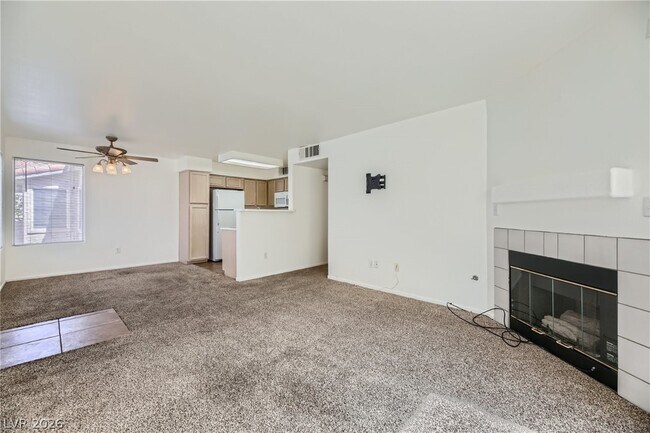 Building Photo - 3103 Key Largo Dr