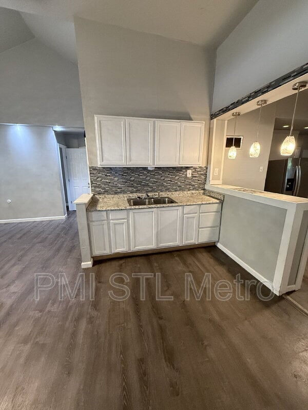 Building Photo - 3678 Elsa Ave
