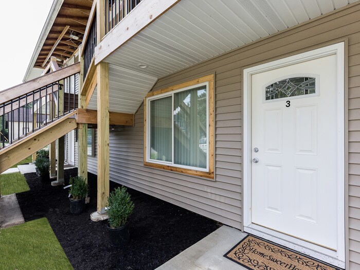 1012 Pries St, Danville, IL 61832 Apartments in Danville, IL