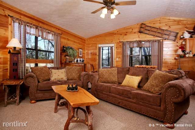 Building Photo - 933 Ski Mountain Rd