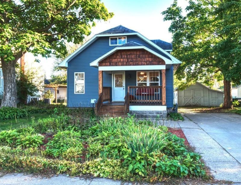 Primary Photo - Charming 4 Bedroom, 1 Bathroom Home For Rent