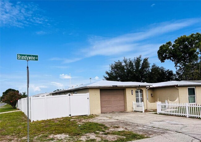 Foto del edificio - 10005 Brandywine Ln