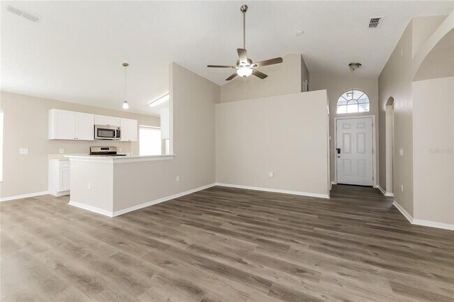 Building Photo - 107 Richmar Ave