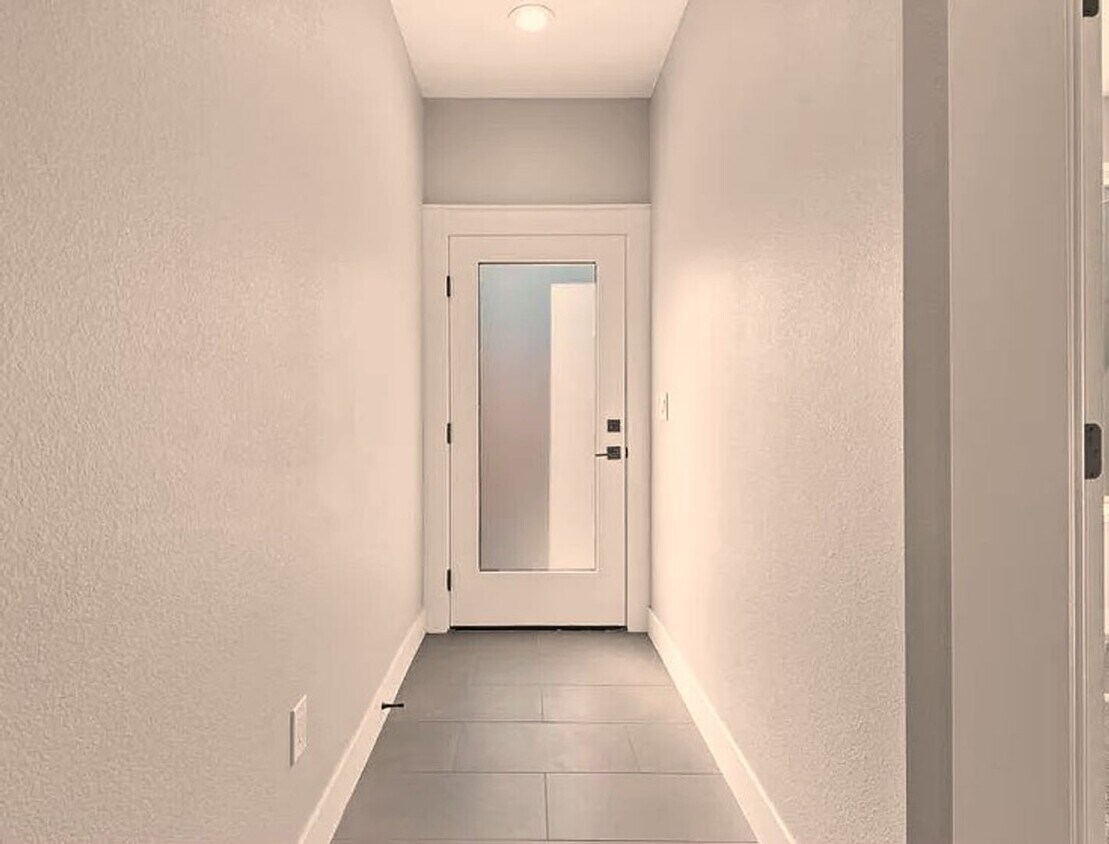 Foto del edificio - 4925 W 10th Ave