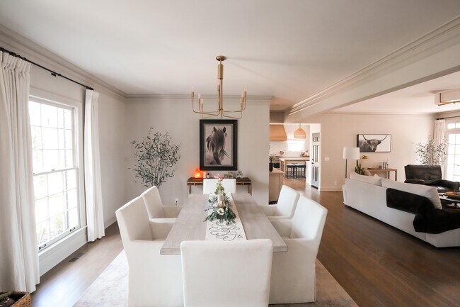 Foto del edificio - 5360 Hillsboro Pike