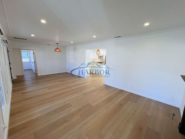 Foto del edificio - 6838 E Monlaco Rd