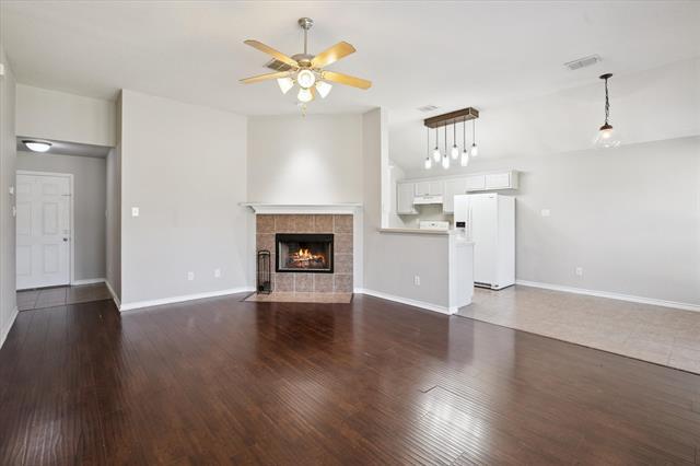 Building Photo - 13101 Evergreen Dr