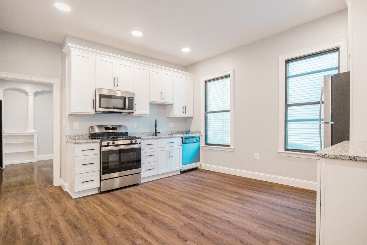 Foto principal - 344 Saratoga St