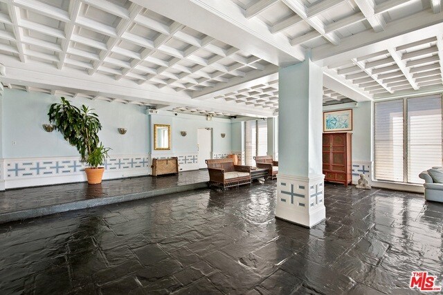 Foto del edificio - 634 S Gramercy Pl