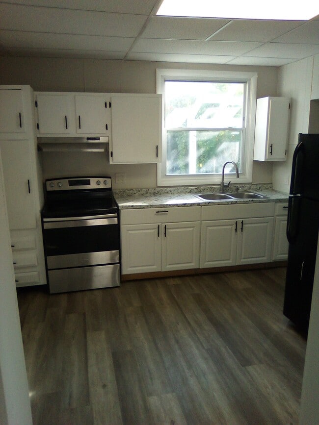Foto del edificio - 239 Butler St