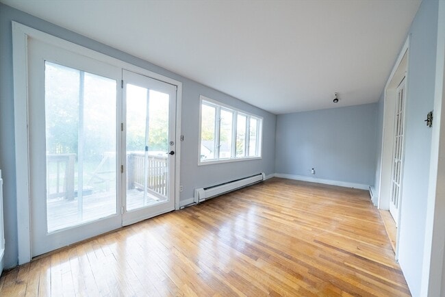 Building Photo - 47 Marblehead St