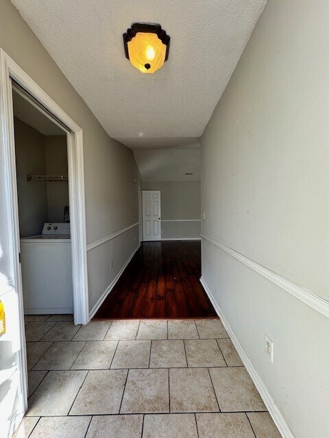 Foto del edificio - 7426 Barn Stone Dr