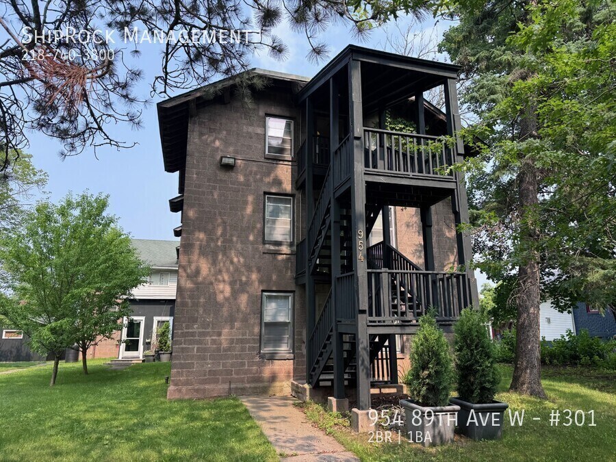 Primary Photo - 954 89th Ave W