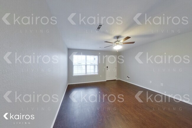 Foto del edificio - 3893 Thomas St