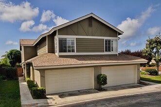 Building Photo - 2955 Brandon Cir