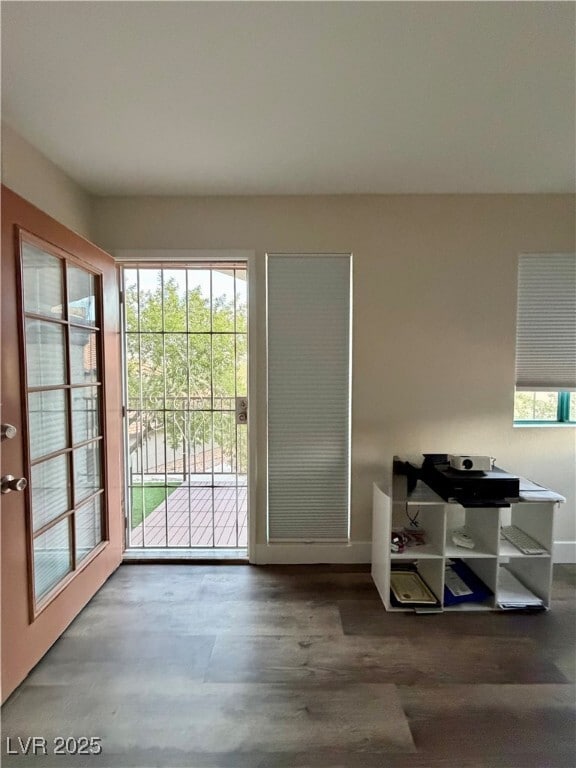 Foto del edificio - 1575 W Warm Springs Rd