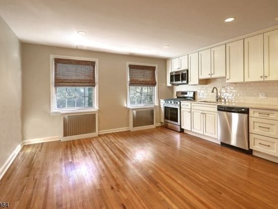 Open Kitchen - 380 Main St