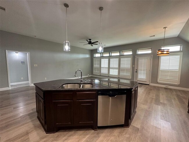 Foto del edificio - 22339 Slate Oaks Ln