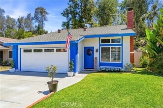 Building Photo - 22692 Via Santa Maria