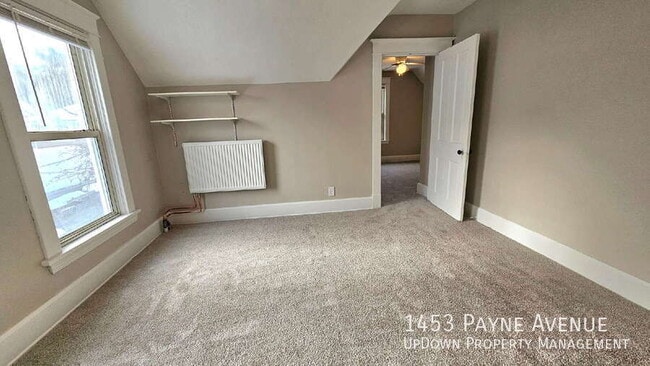 Building Photo - 1453 Payne Ave