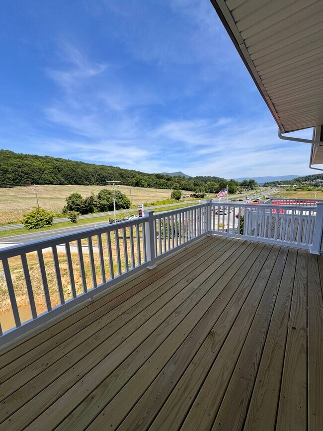 Foto del edificio - 2905 Orchard Ridge Lane