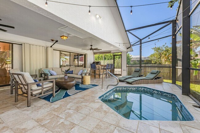 Foto del edificio - 663 110th Ave N