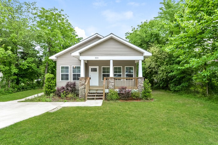 Foto principal - 504 30th St N