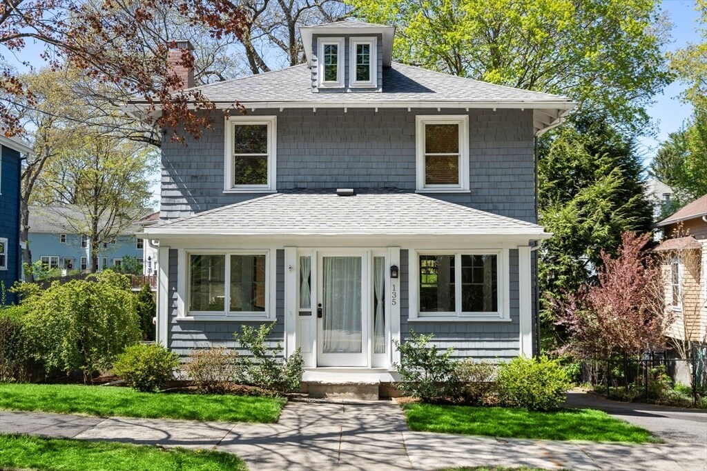 Foto principal - 135 Rowe St