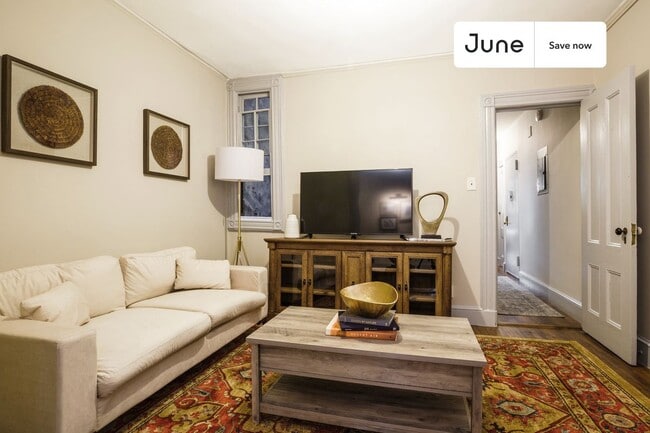 Photo - 336 W 47th St Apartment