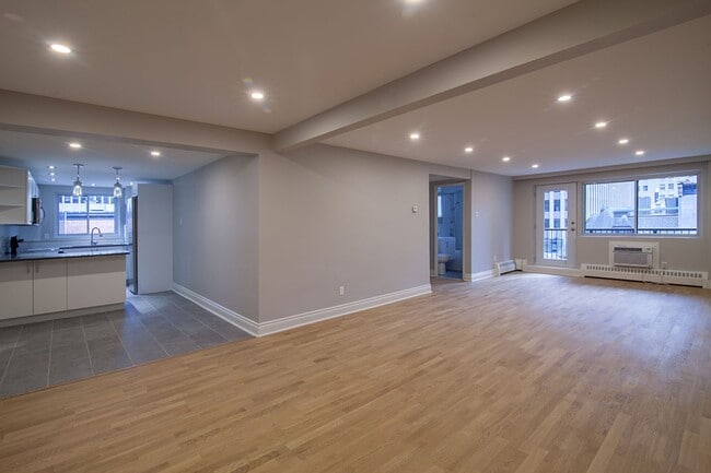 Photo du bâtiment - 3421 Rue Drummond