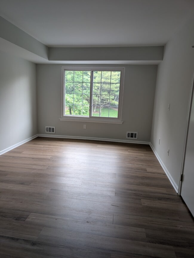 Bedroom w/ new flooring - 35 Encampment Dr