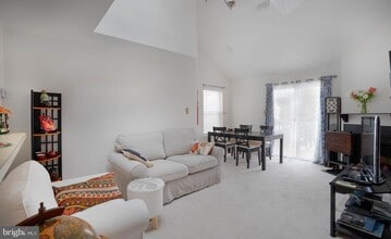 Building Photo - 4441 Pembrook Village Dr