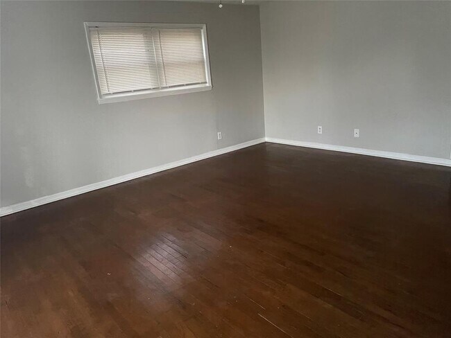 Building Photo - 1255 Josey St