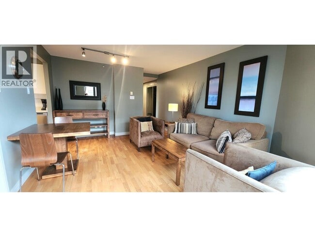 Building Photo - 1155 Homer St